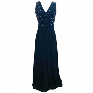 Kelly Bishop Black Diamond & Pearl Evening Dress